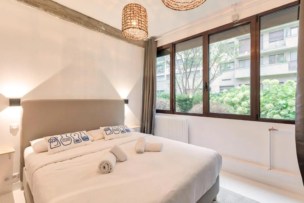 Artist And Design Loft - 10 Guests - 5 Min From Metro Apartment Paris