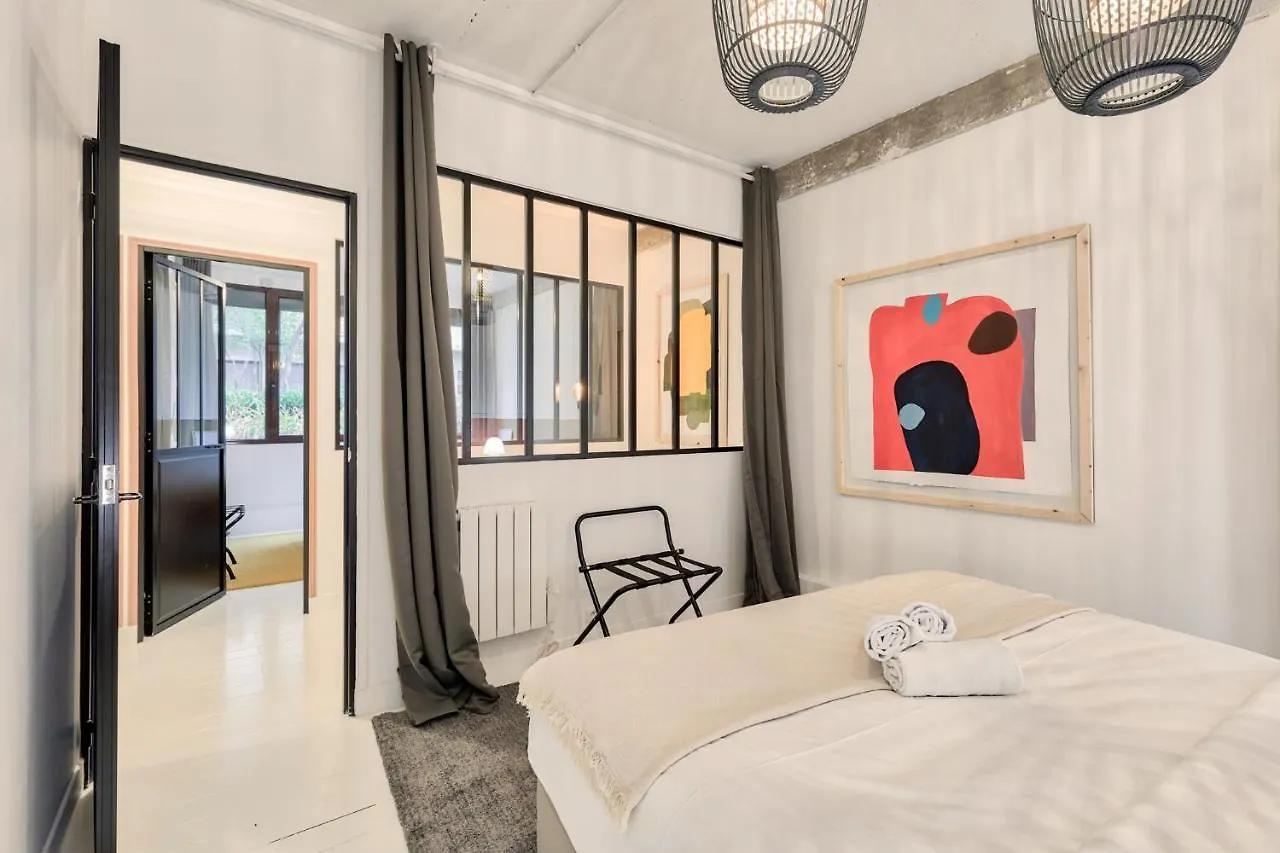 Artist And Design Loft - 10 Guests - 5 Min From Metro Apartment Paris